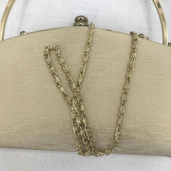Vintage Women's Party Gold Clutches Hand Purse Bag Gold Chain Size One - Picture 5 of 5